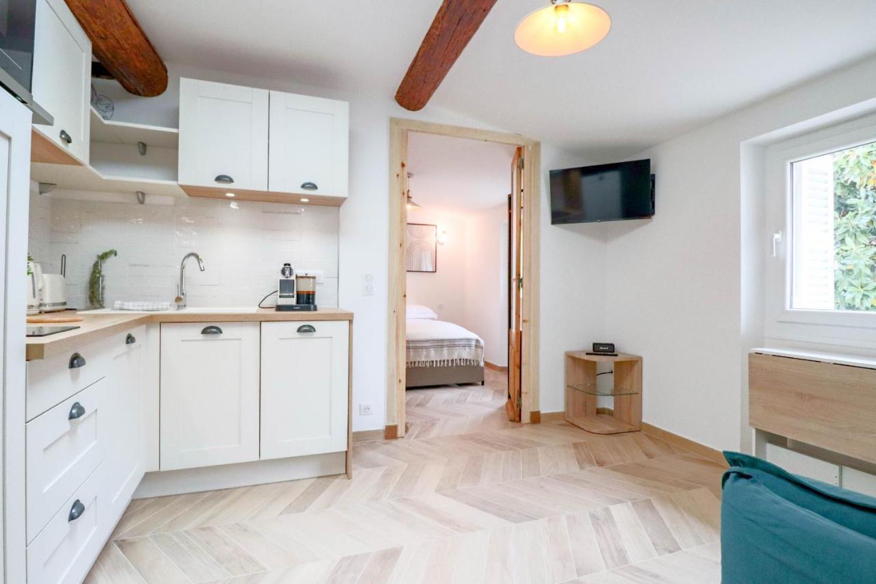 Apartament Aubernon Luxurious, Newly Renovated Flat In Heart Of Old Antibes Zewnętrze zdjęcie