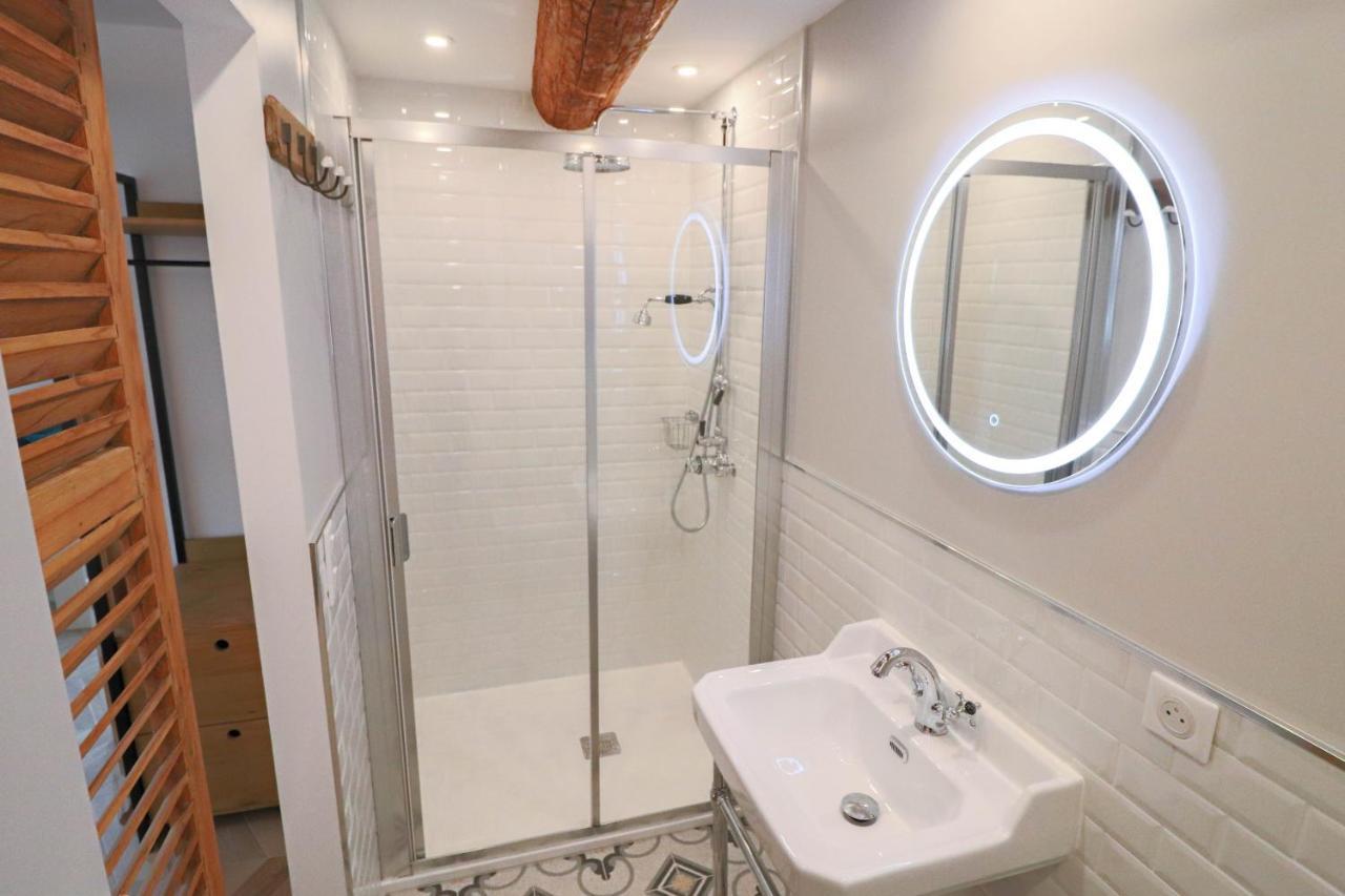 Apartament Aubernon Luxurious, Newly Renovated Flat In Heart Of Old Antibes Zewnętrze zdjęcie